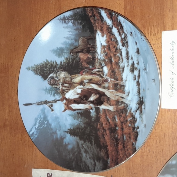 Mystic Warriors Plate Collection - Picture 4 of 9